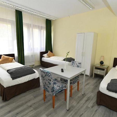 Messe Hotel Wanner Neuhausen auf den Fildern Εξωτερικό φωτογραφία