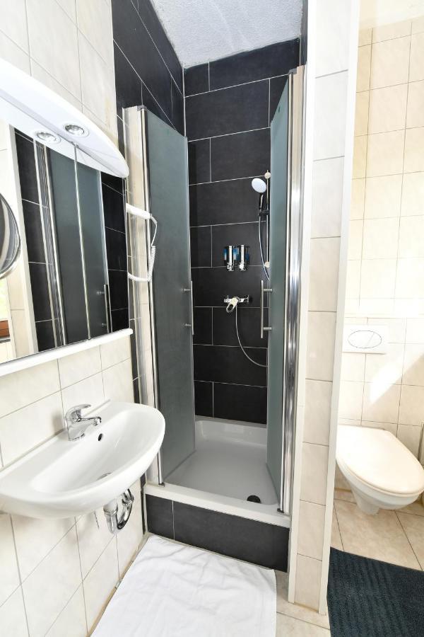 Messe Hotel Wanner Neuhausen auf den Fildern Εξωτερικό φωτογραφία